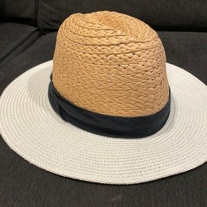 Zara 2 tone straw hat